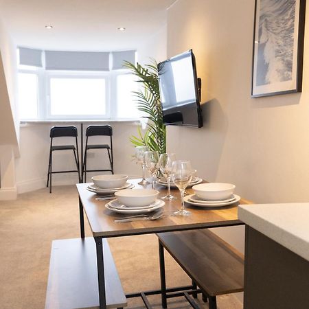 סנדרלנד 5 Roker Terrace - Seaview Apartments מראה חיצוני תמונה