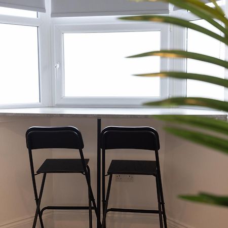 סנדרלנד 5 Roker Terrace - Seaview Apartments מראה חיצוני תמונה