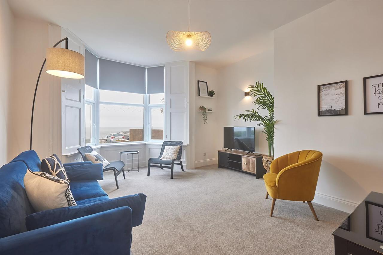 סנדרלנד 5 Roker Terrace - Seaview Apartments מראה חיצוני תמונה