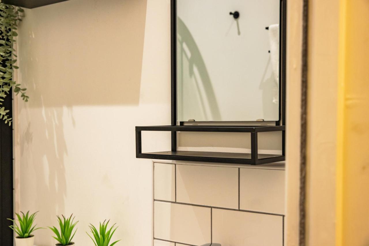 סנדרלנד 5 Roker Terrace - Seaview Apartments מראה חיצוני תמונה