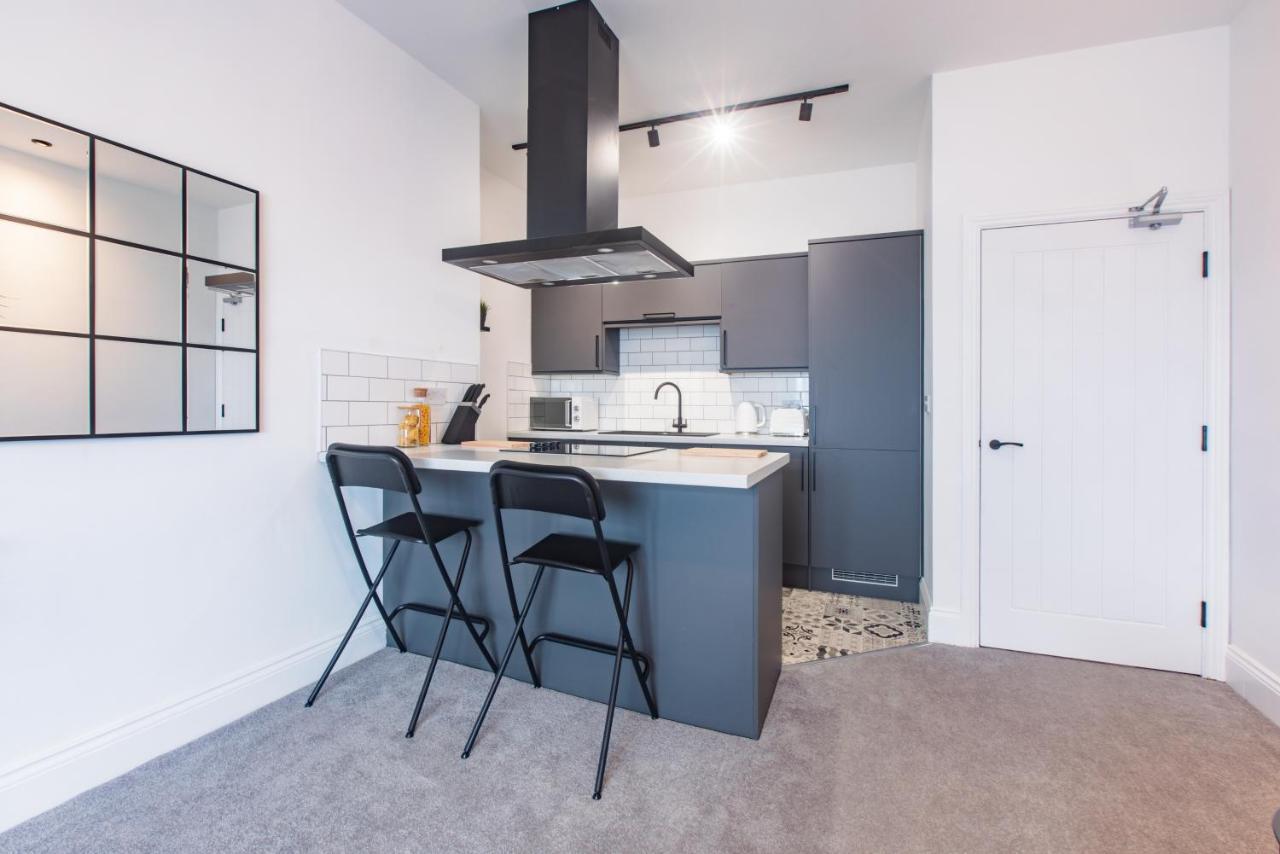 סנדרלנד 5 Roker Terrace - Seaview Apartments מראה חיצוני תמונה