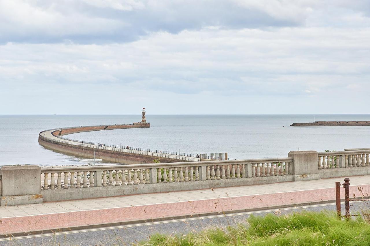 סנדרלנד 5 Roker Terrace - Seaview Apartments מראה חיצוני תמונה